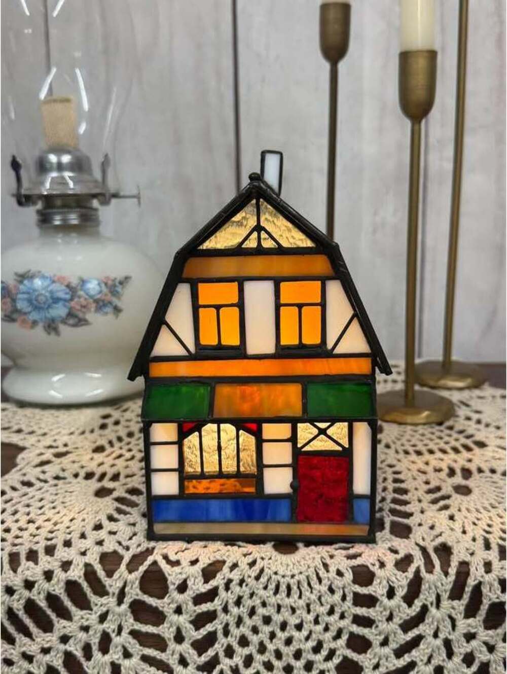 Vintage Stained Glass Cottage House Accent Lamp